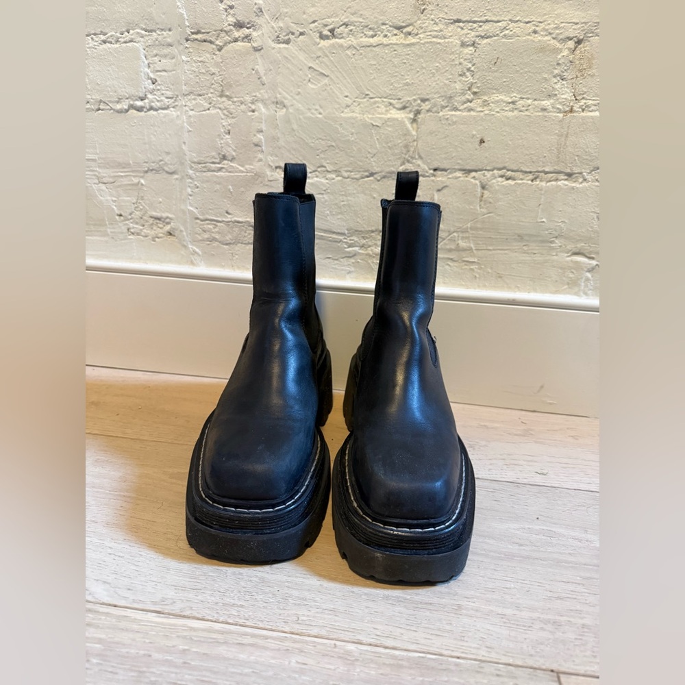 Sandro Chelsea boots - Picture 4 of 8